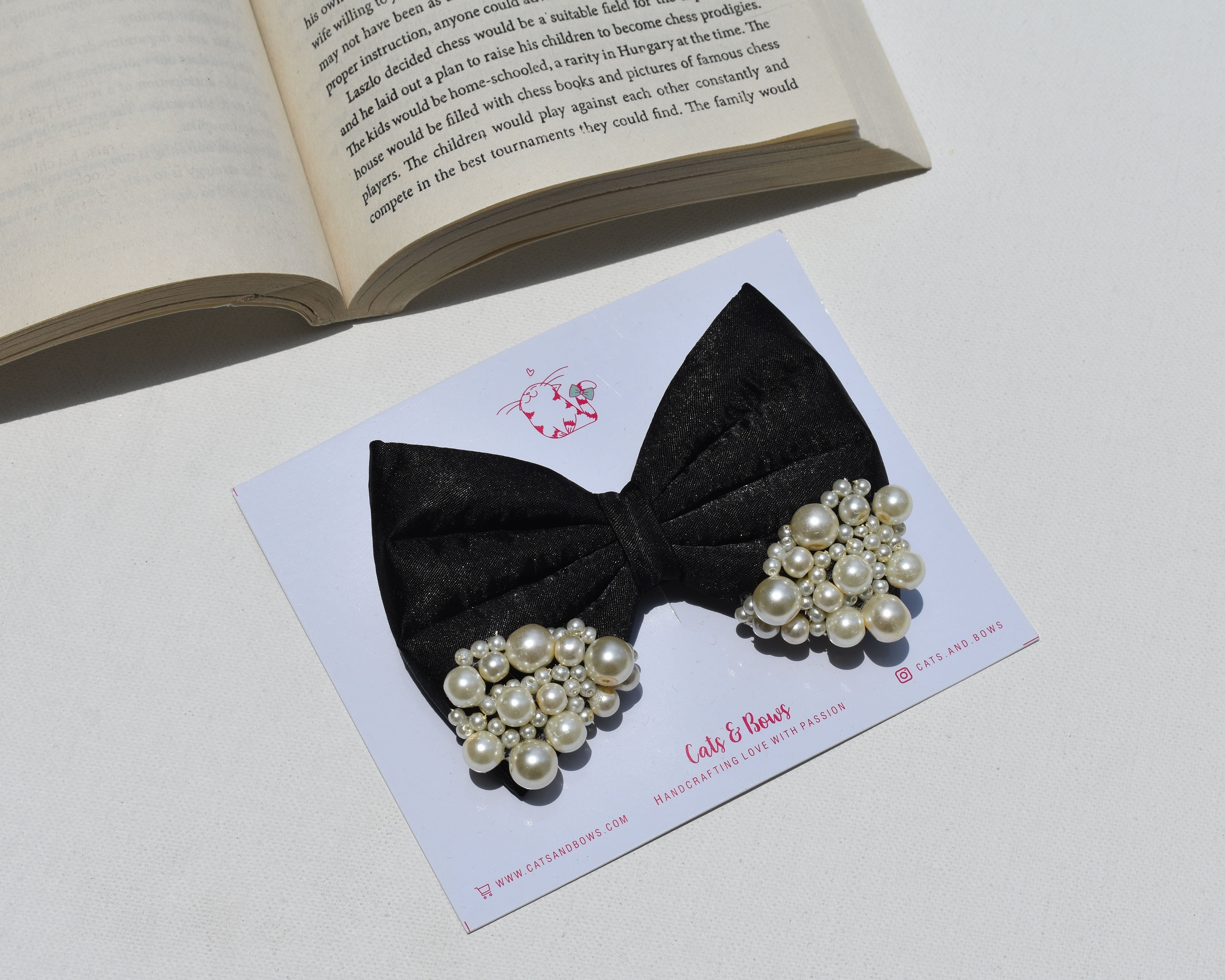 Black Pearl Bow Cats&Bows