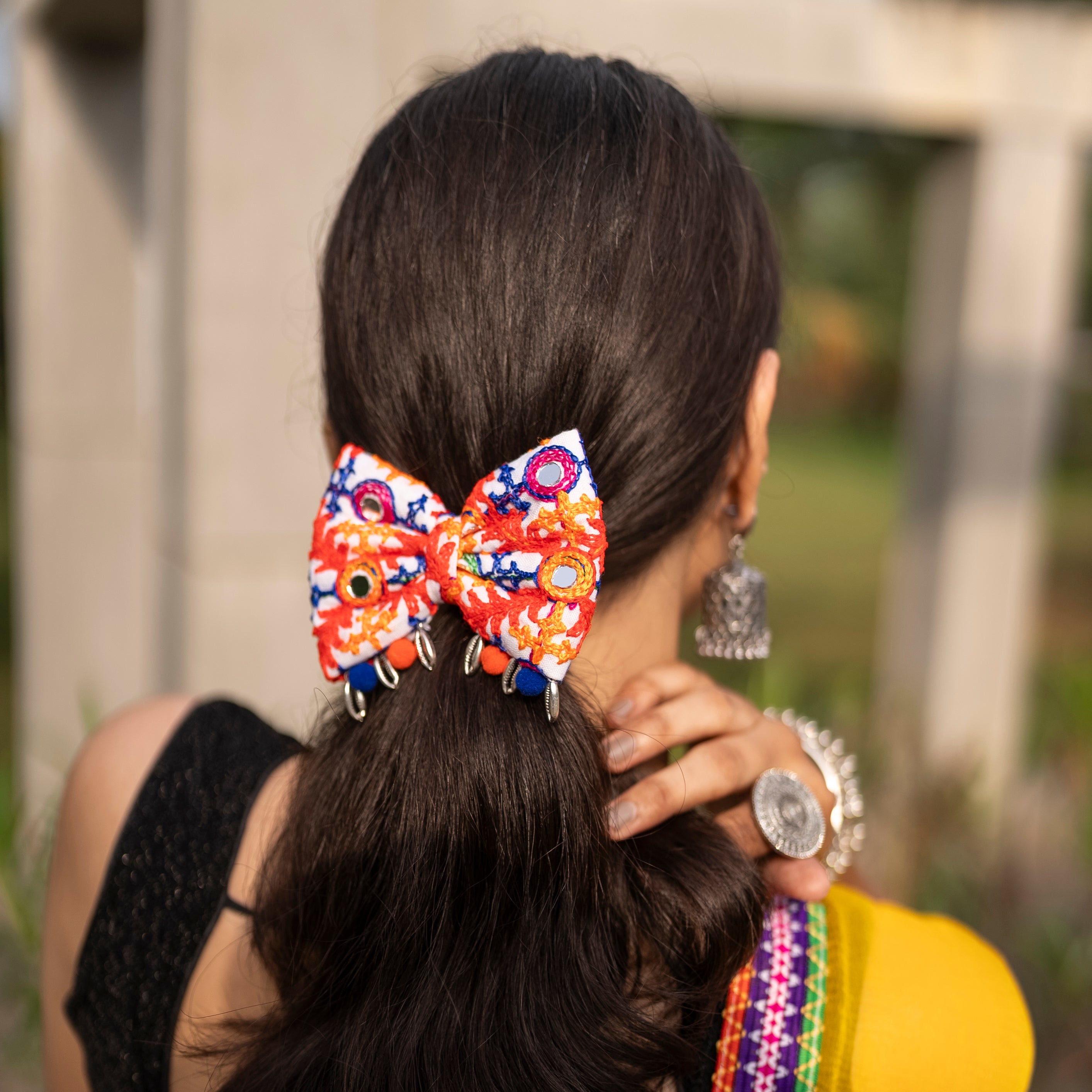 Kesariyo Rang Navratri Bow Cats&Bows