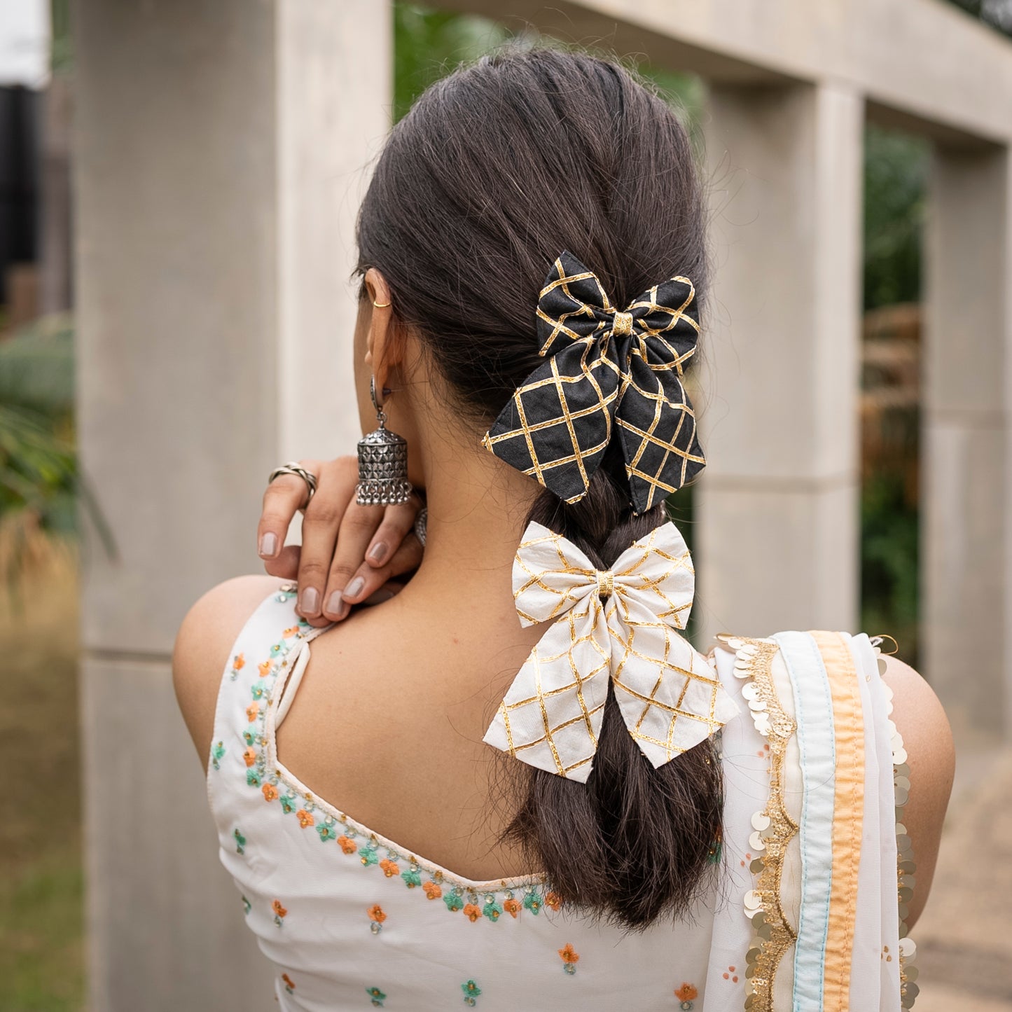 Gotta Patti Black / White - Navratri Bow