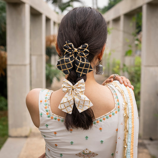 Gotta Patti Black / White - Navratri Bow