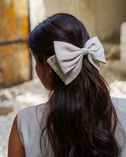 DARLA BOW - Creme Satin Parisian Bow