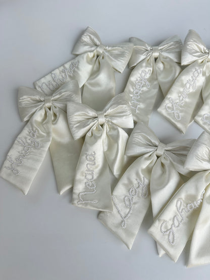 Personalized Name - Pearl on Satin Bow (Offwhite/Ivory)