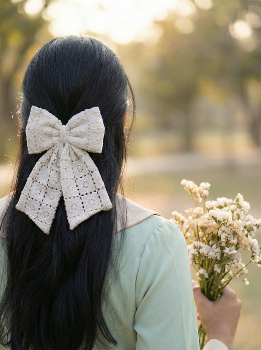 Lacely white - Midi Tail Hair Bow