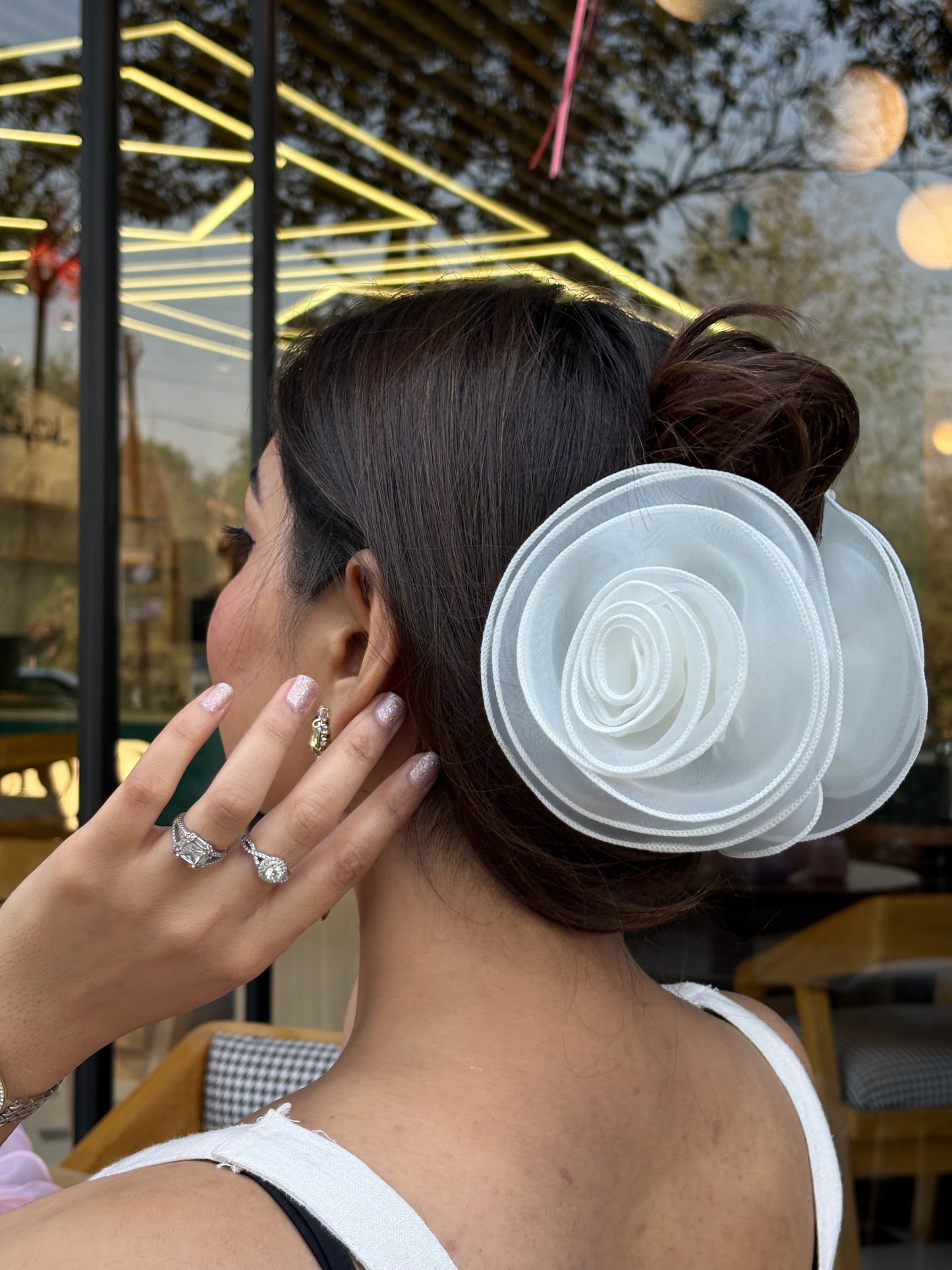 Roselle White - Flower Hair Claw Clip