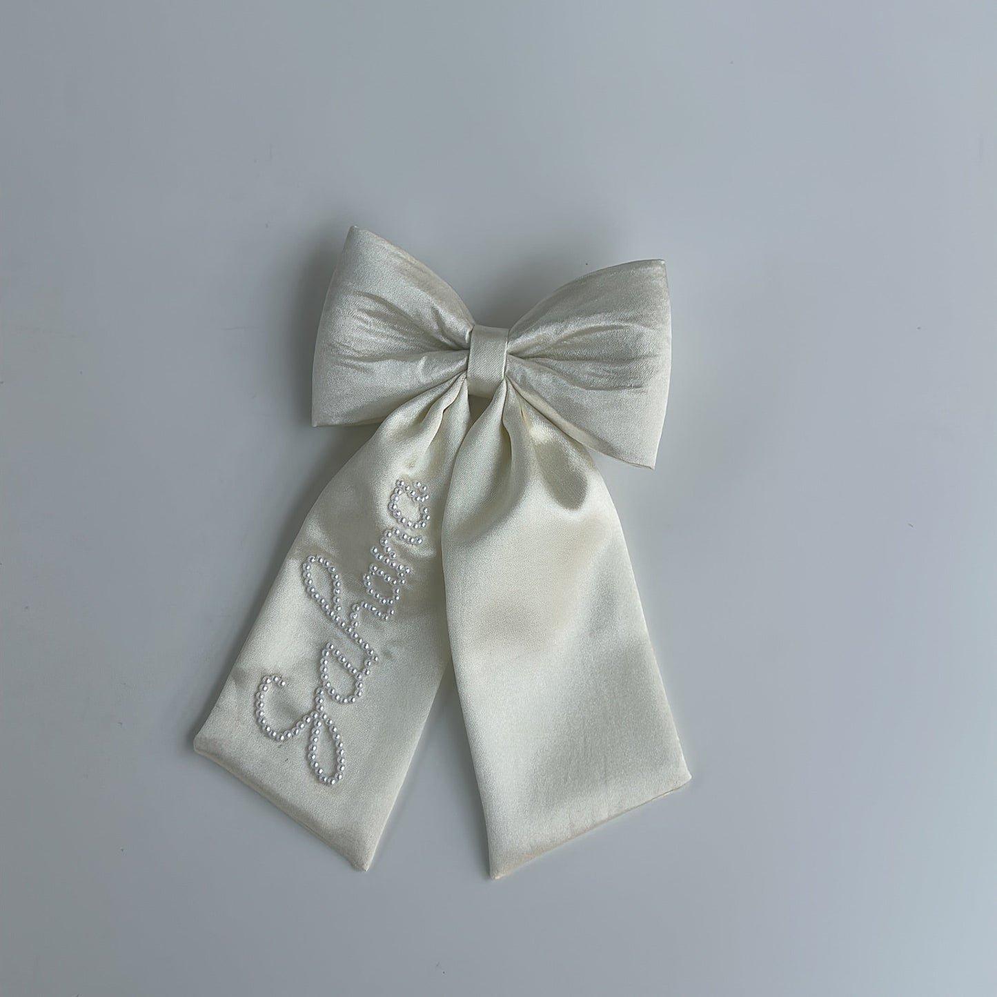 Personalized Name - Pearl on Satin Bow (Offwhite/Ivory)
