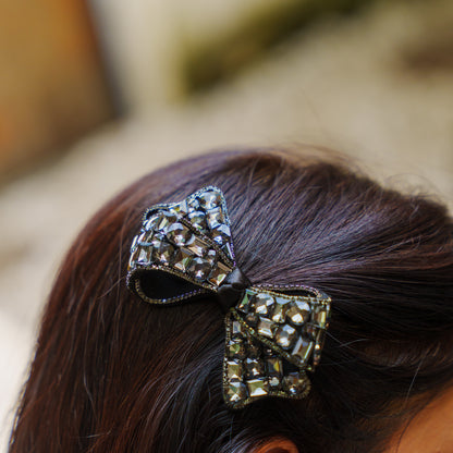 Twisted Solitaire Grey - Embellished Crystal Bow