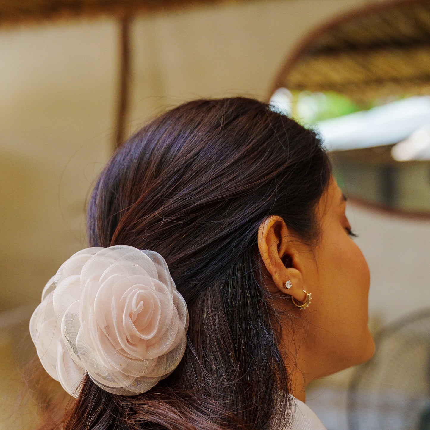 Rosa Beige & Red  - Flower Hair Claw Clip