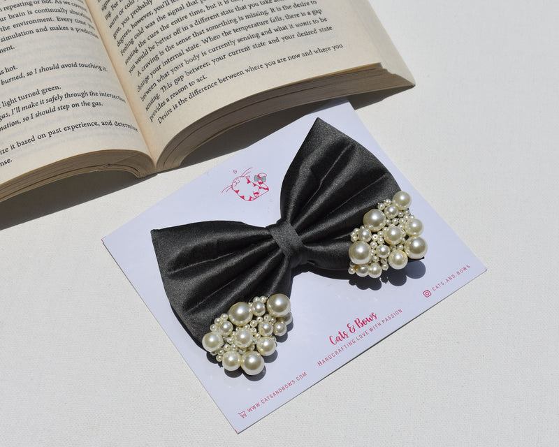 Grey Pearl Bow