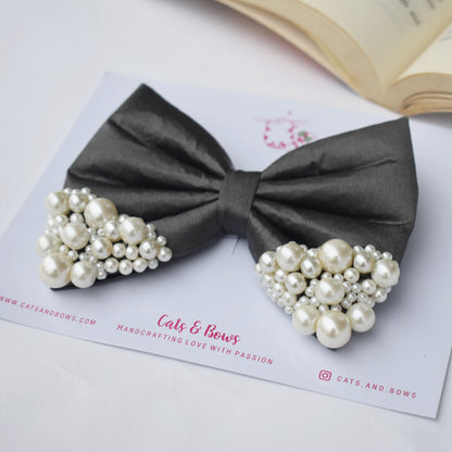 Grey Pearl Bow