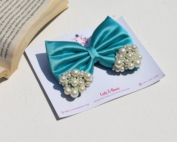 Teal Pearl Bow