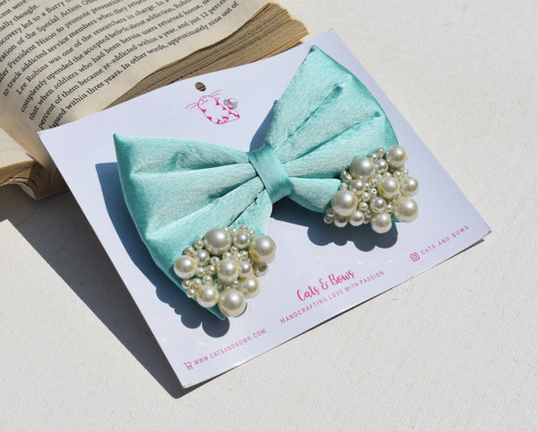 Turquoise Pearl Bow