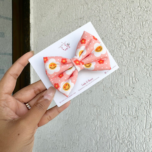 Groovy Smiles - Medium