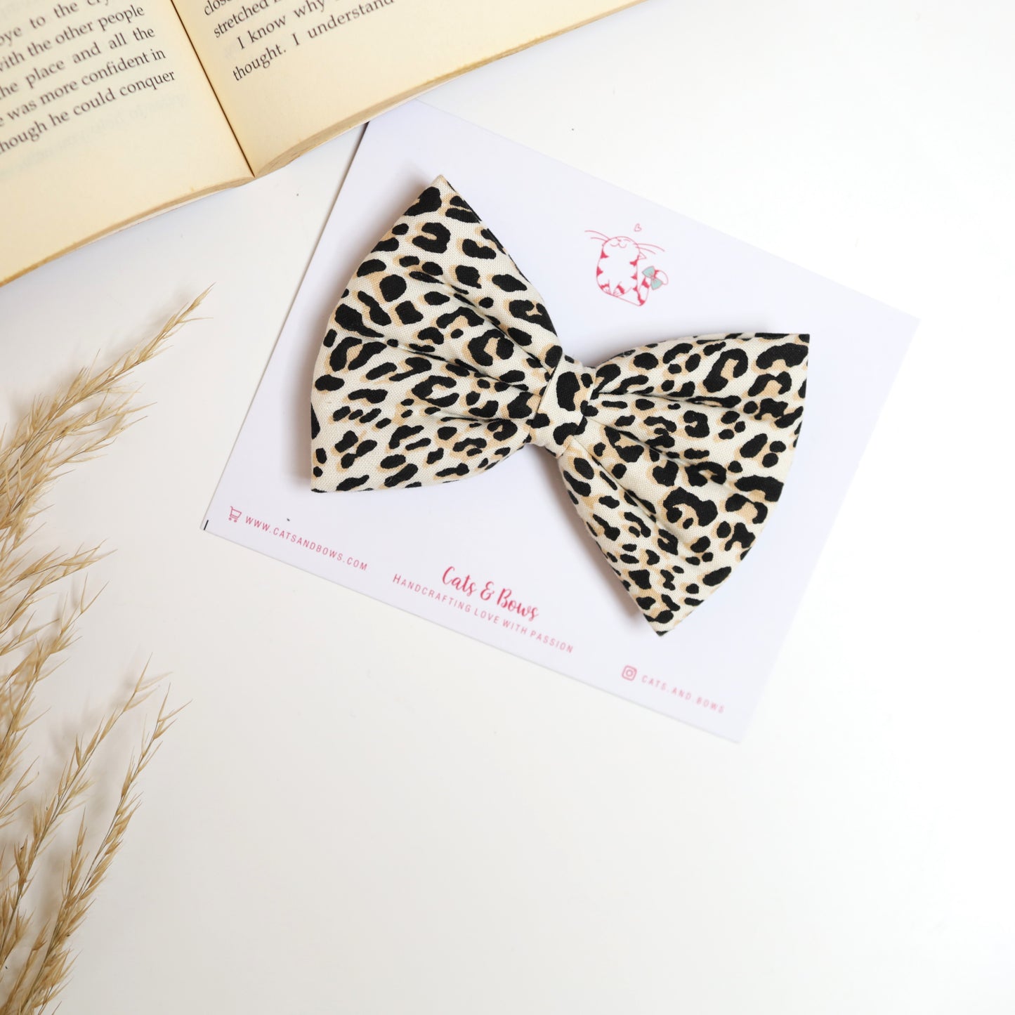 Cheetah - Classic hair Bow
