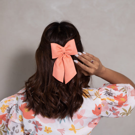 Peachy - Midi Tail Bow