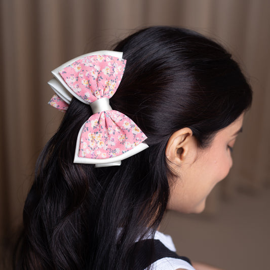 Bloomy Pink - Banana CLip