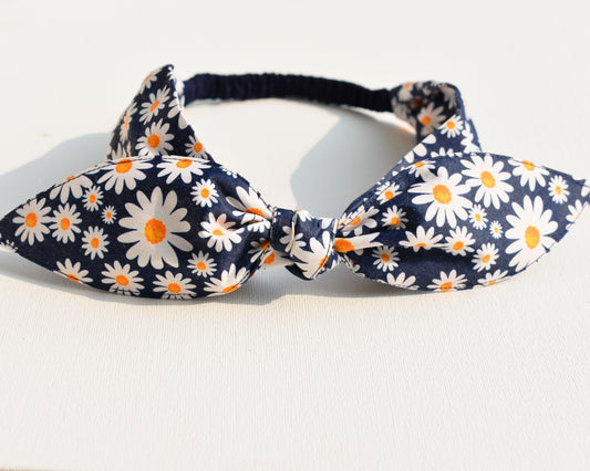 Chamomile // Topknot