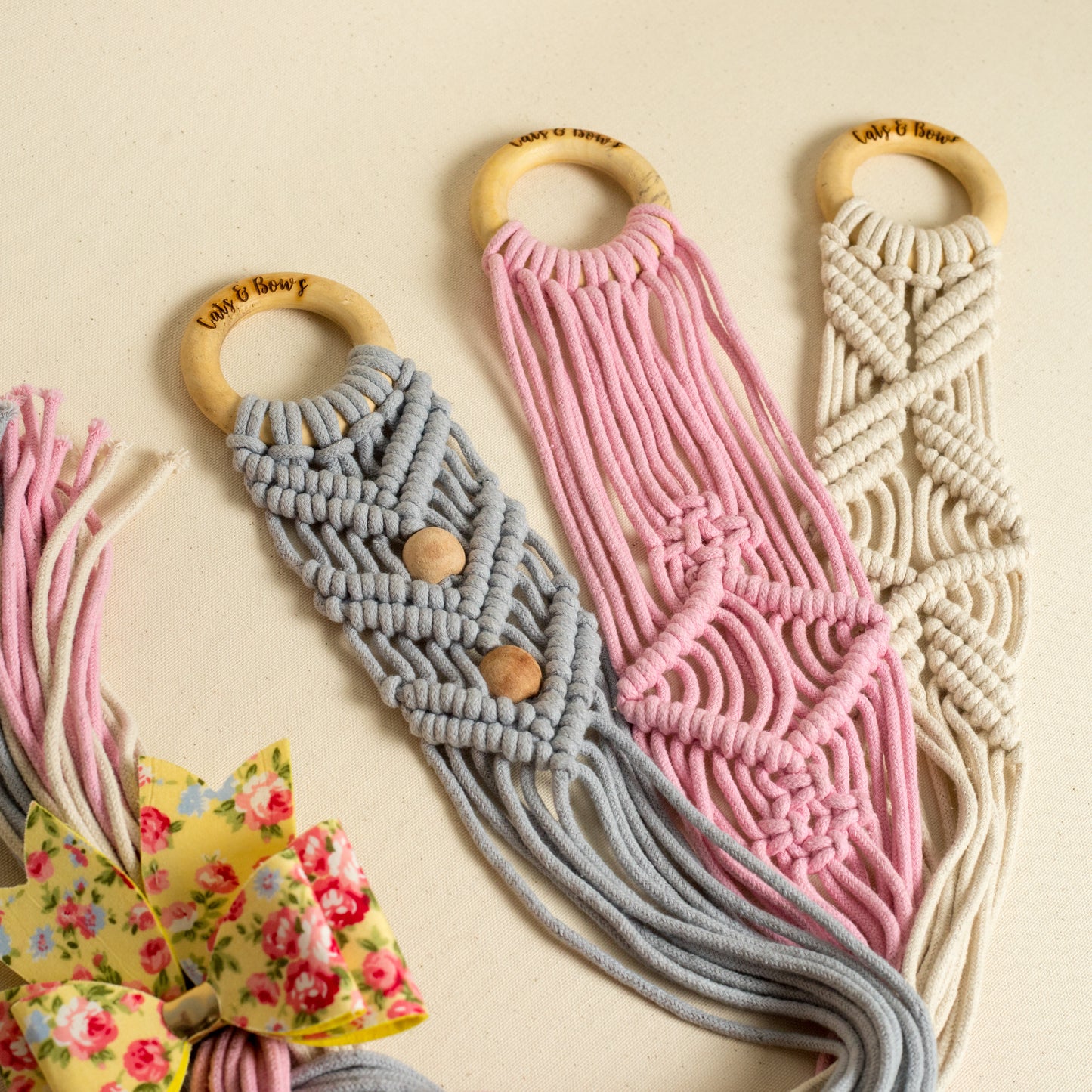 Macramé Bow Organiser - Pink