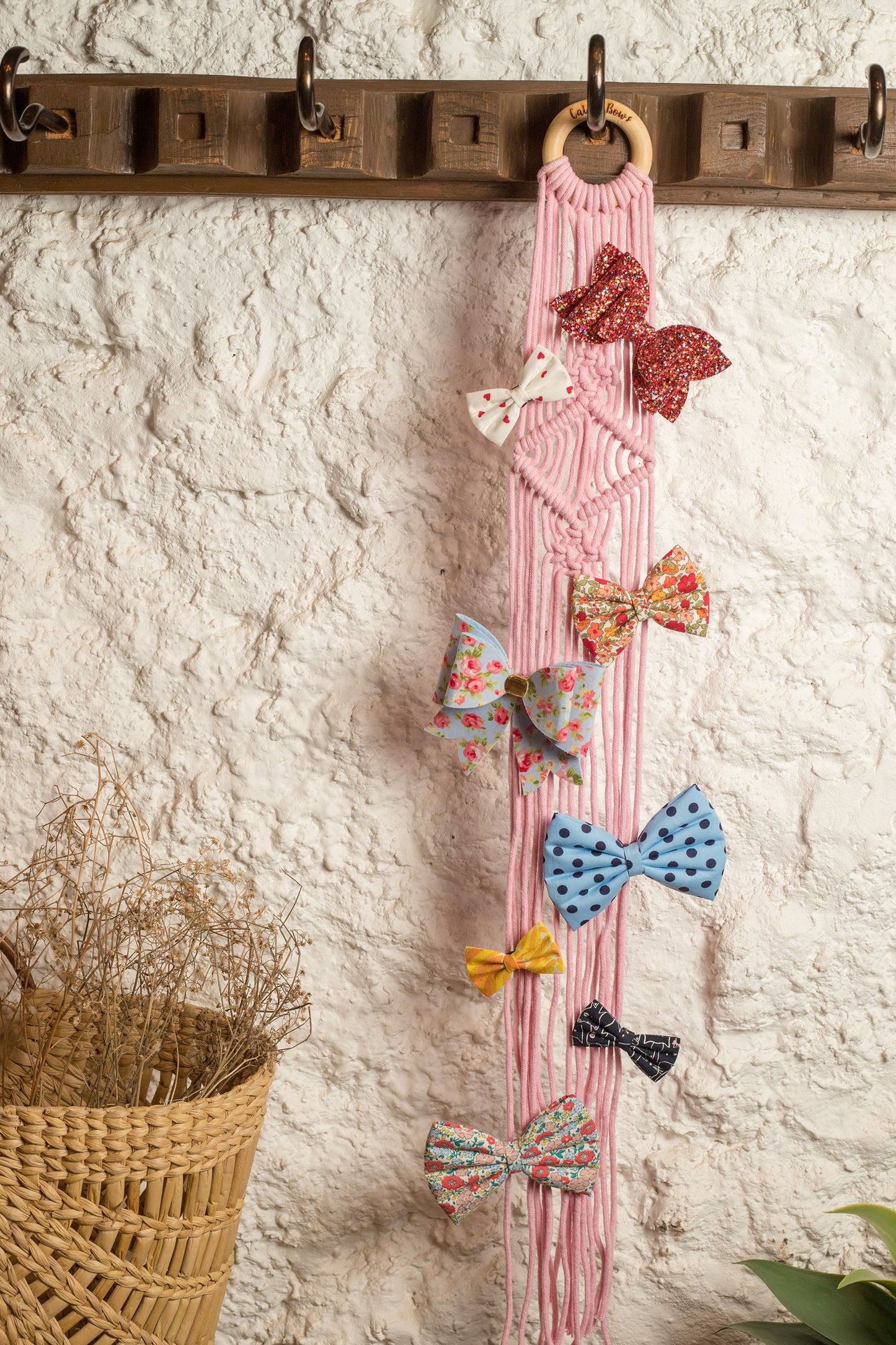 Macramé Bow Organiser - Pink