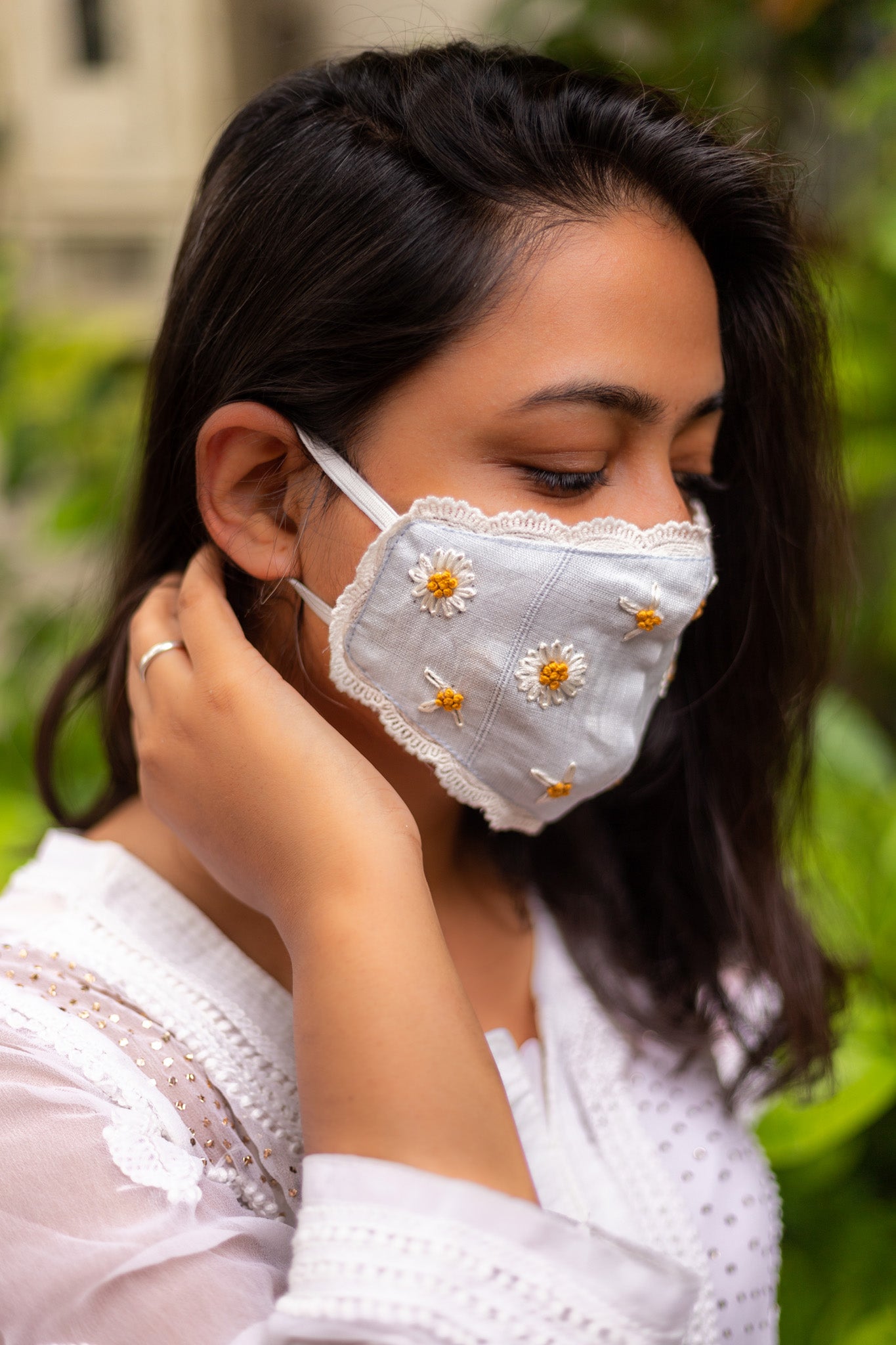 Daisy Face Mask