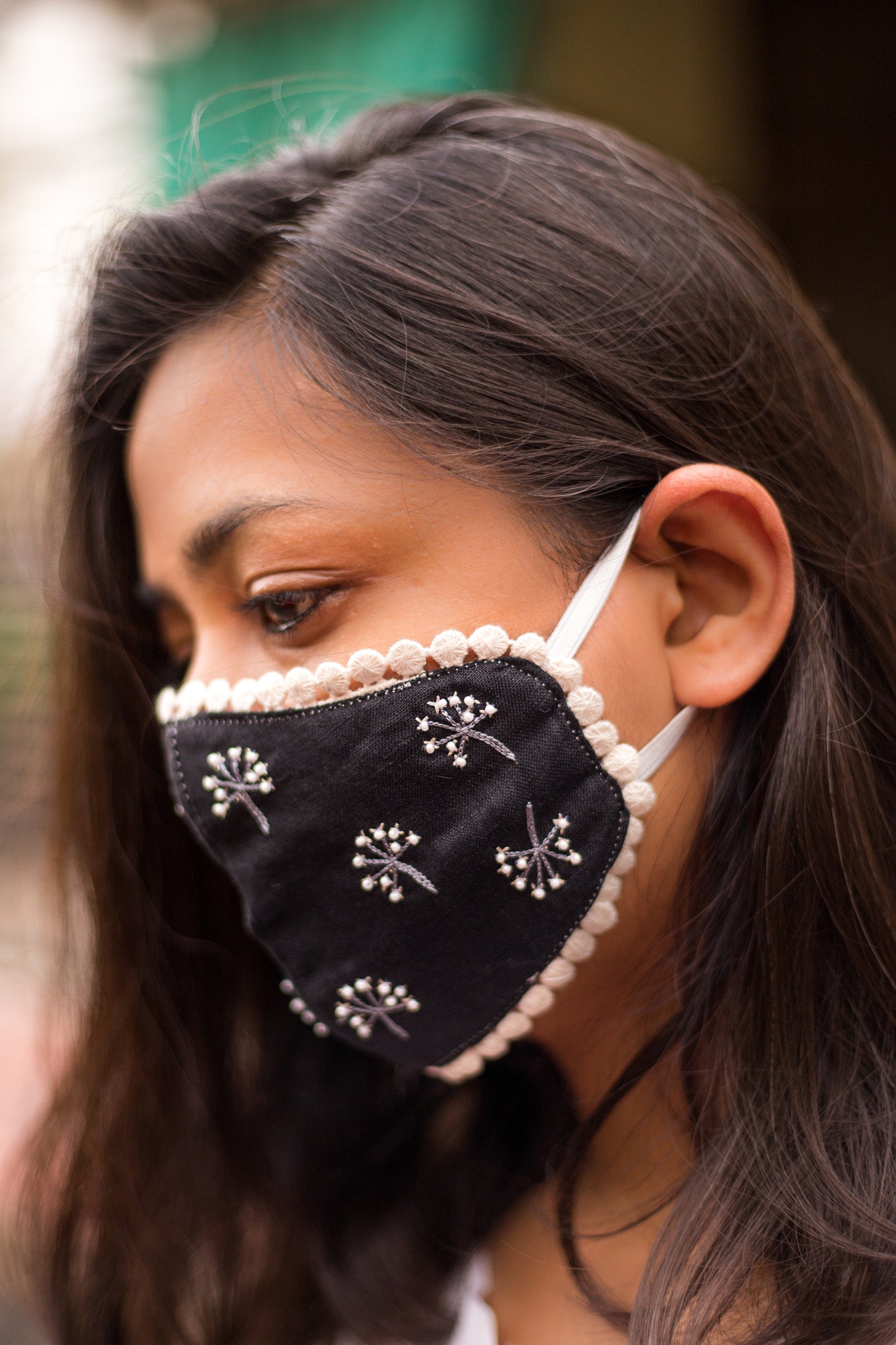 Dandelion Face Mask