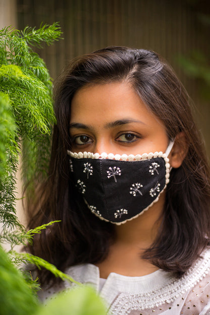 Dandelion Face Mask