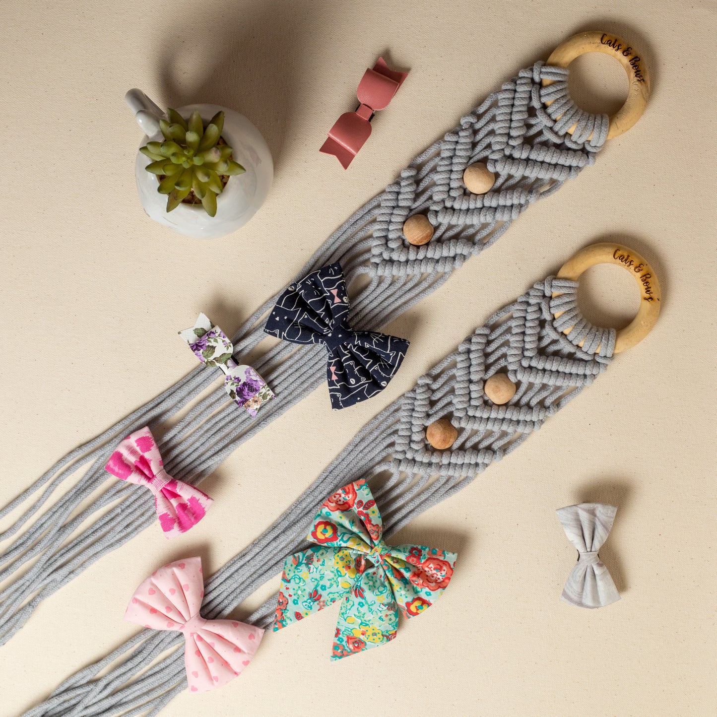 Macramé Bow Organiser - Grey